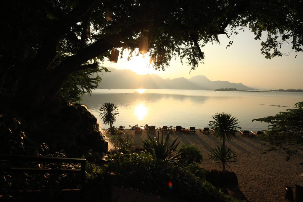 Monsane River Kwai Resort Kanchanaburi City Exteriör bild