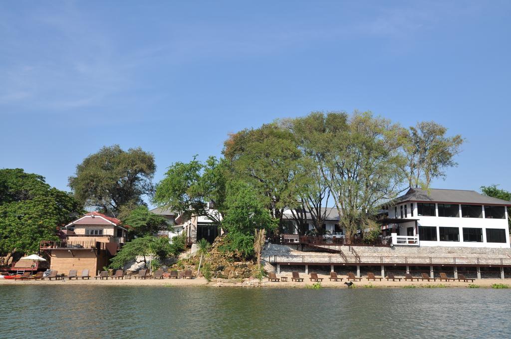 Monsane River Kwai Resort Kanchanaburi City Exteriör bild